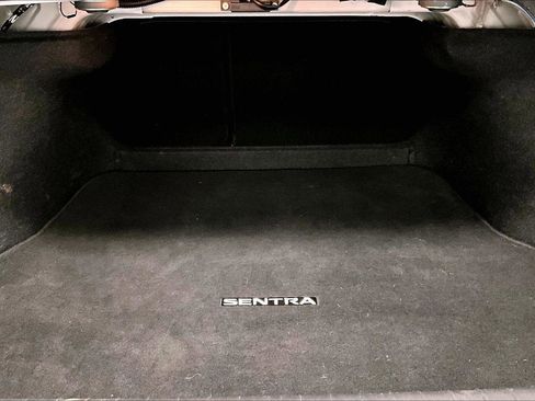 Used 2021 Nissan Sentra SV image 33