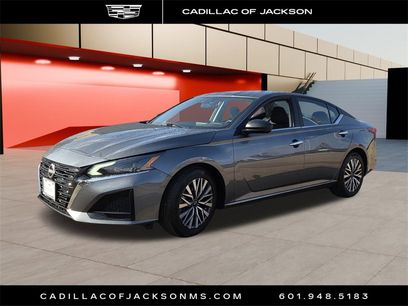 Used 2025 Nissan Altima 2.5 SV