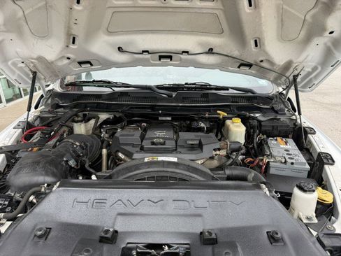 Used 2014 RAM 5500 Tradesman w/ Max Tow Package image 19