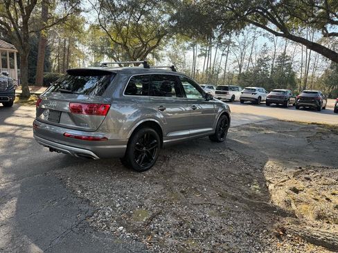 Used 2018 Audi Q7 3.0T Prestige image 5
