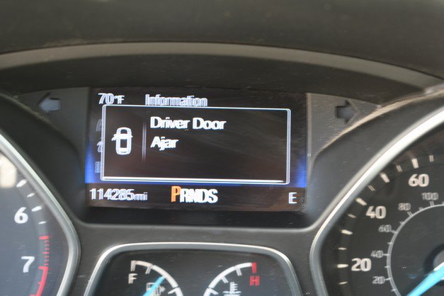 Used 2017 Ford Focus Titanium w/ Titanium Technology Package FWD image 33