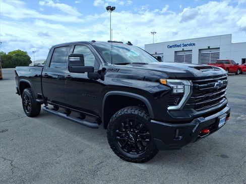 New 2026 Chevrolet Silverado 2500 LTZ w/ Trail Boss Package AWD/4WD image 2