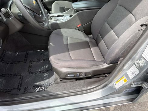 Used 2024 Chevrolet Malibu LT image 19