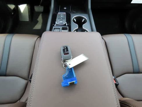 New 2026 Honda Pilot image 30