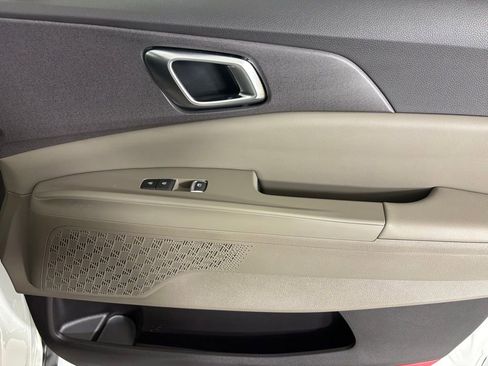 New 2026 Kia Carnival SX image 12