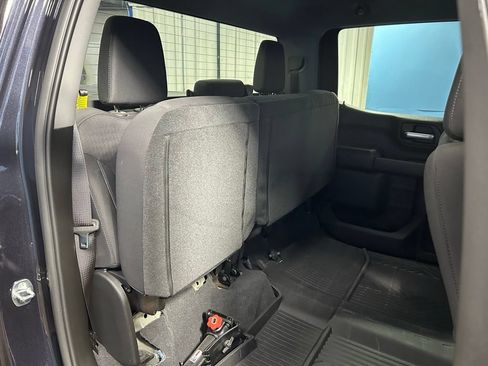 Used 2022 Chevrolet Silverado 1500 Custom Trail Boss AWD/4WD image 43