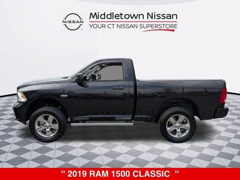 Used 2019 RAM 1500 Express w/ Express Value Package AWD/4WD image 6