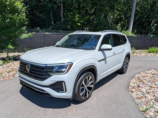 Certified 2024 Volkswagen Atlas SEL Premium R-Line AWD/4WD image 1