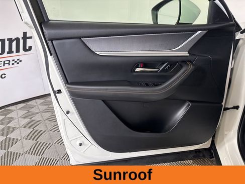 Used 2024 MAZDA CX-90 3.3 Turbo w/ Preferred Plus image 8