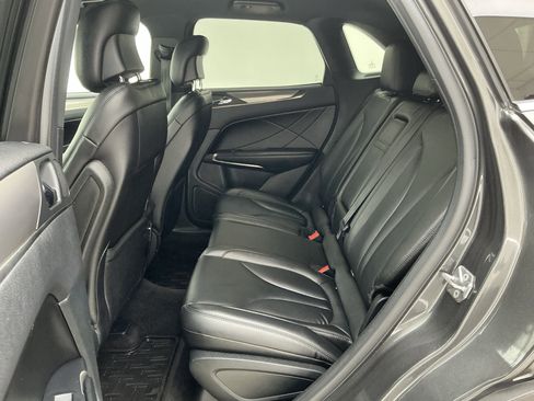 Used 2017 Lincoln MKC Premiere image 18