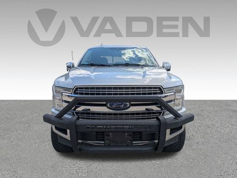Used 2018 Ford F150 Lariat w/ Equipment Group 502A Luxury AWD/4WD image 28