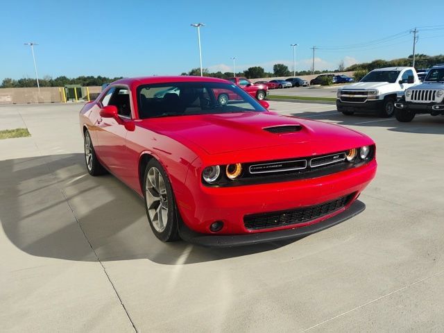 Used 2022 Dodge Challenger GT RWD image 1