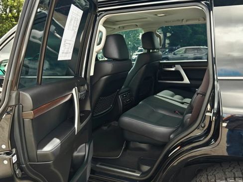 Used 2019 Toyota Land Cruiser AWD/4WD image 49