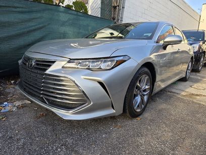 Used 2022 Toyota Avalon XLE