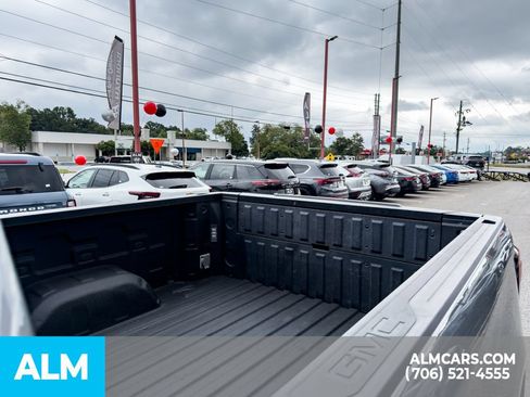 Used 2021 GMC Sierra 1500 AT4 w/ AT4 Premium Package AWD/4WD image 16