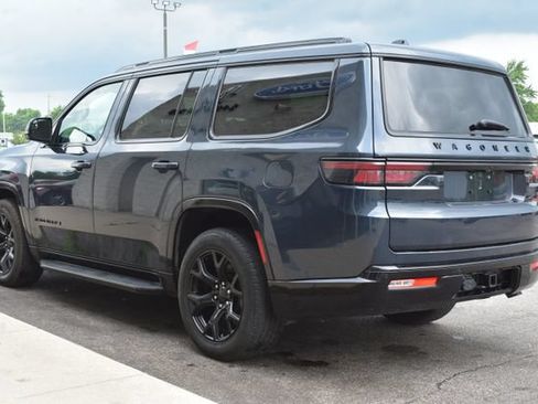 Used 2024 Jeep Wagoneer Series II AWD/4WD image 17