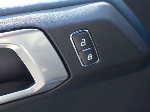 Used 2022 Ford Bronco Outer Banks image 16