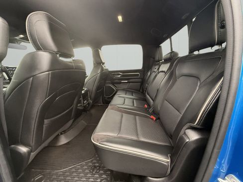 Used 2021 RAM 1500 Laramie w/ Sport Appearance Package image 7