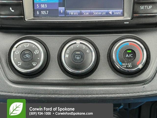 Used 2016 Toyota RAV4 LE AWD/4WD image 26