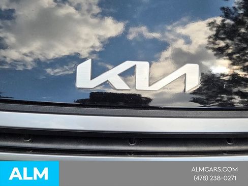 Used 2025 Kia K4 FWD image 23