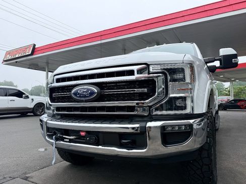 Used 2022 Ford F350 Lariat w/ Tremor Off-Road Package AWD/4WD image 17