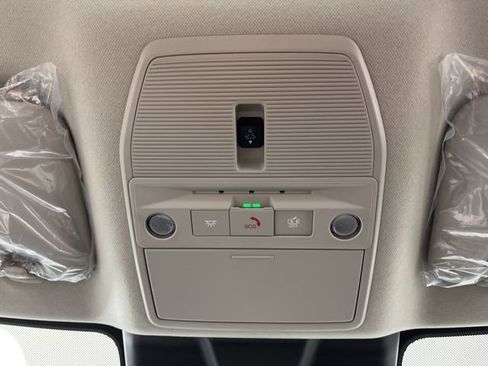 New 2026 Nissan Sentra SR w/ SR Premium Package image 33