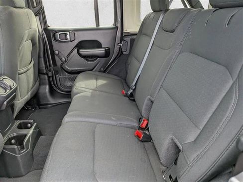 Used 2021 Jeep Wrangler Unlimited Sport image 24