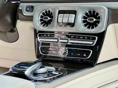 Certified 2024 Mercedes-Benz G 63 AMG 4MATIC image 43
