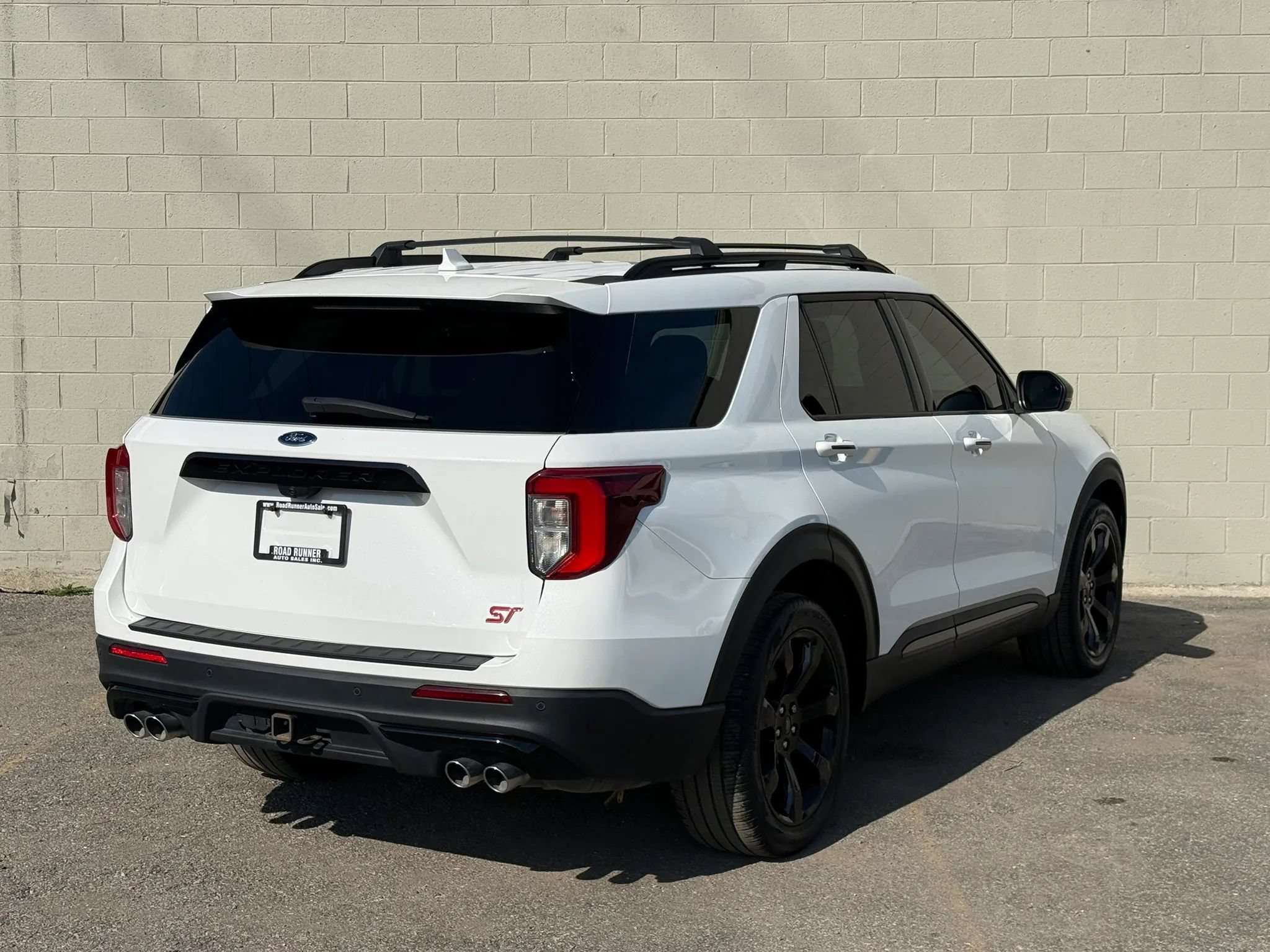 Used 2022 Ford Explorer ST w/ Equipment Group 401A AWD/4WD image 9