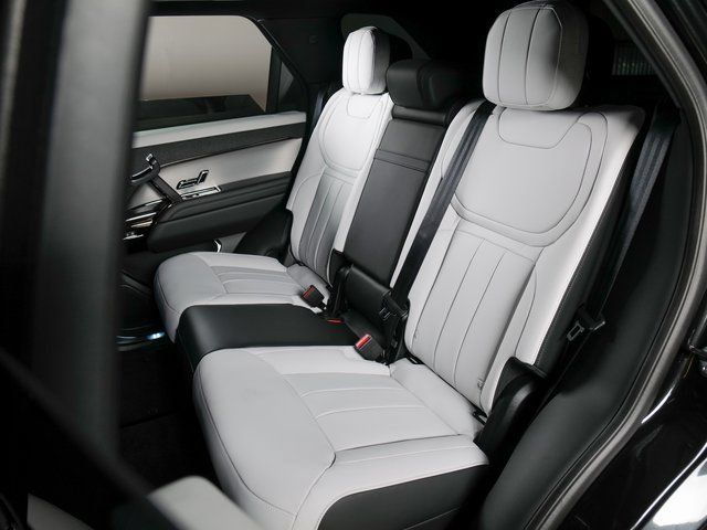 New 2027 Land Rover Range Rover Sport Dynamic SE AWD/4WD image 5