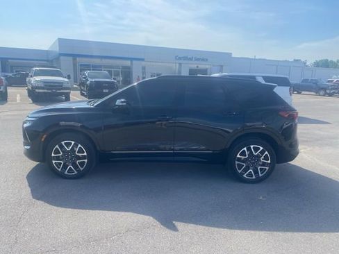 Used 2024 Chevrolet Blazer RS w/ Driver Confidence II Package image 3