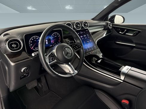 Certified 2023 Mercedes-Benz GLC 300 4MATIC image 4