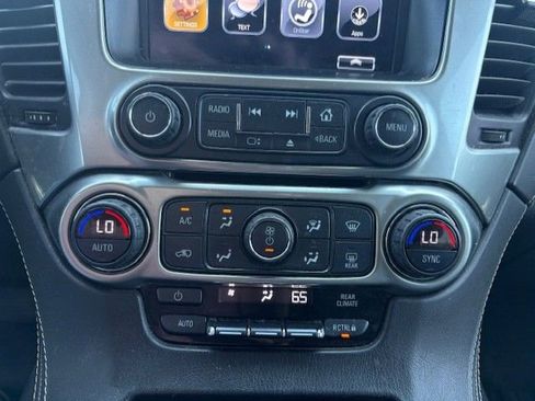 Used 2018 Chevrolet Tahoe LS RWD image 18