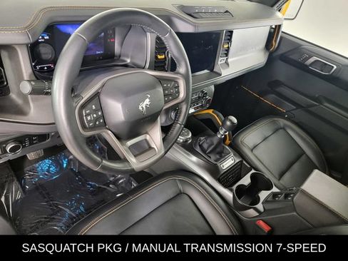 Used 2024 Ford Bronco Badlands w/ Sasquatch Package AWD/4WD image 12