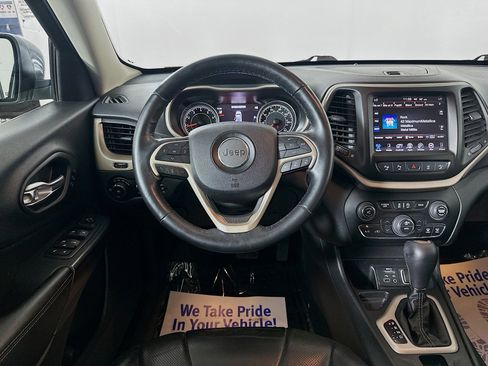 Used 2015 Jeep Cherokee Limited w/ Luxury Group FWD image 21
