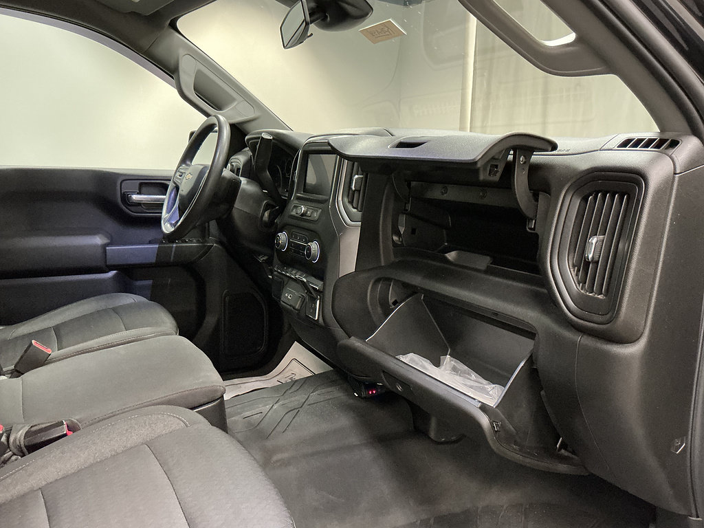 Used 2023 Chevrolet Silverado 1500 Custom w/ LPO, Dark Essentials Package AWD/4WD image 32