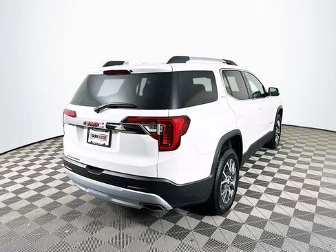 Used 2023 GMC Acadia SLT w/ Technology Package image 12