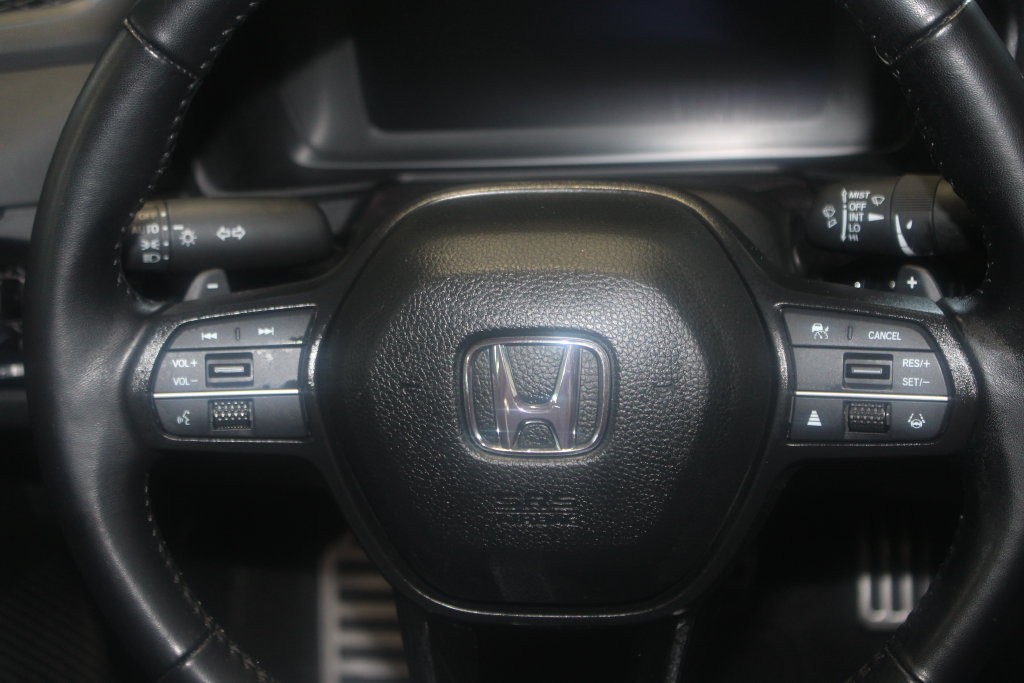 Used 2024 Honda Accord Sport image 12