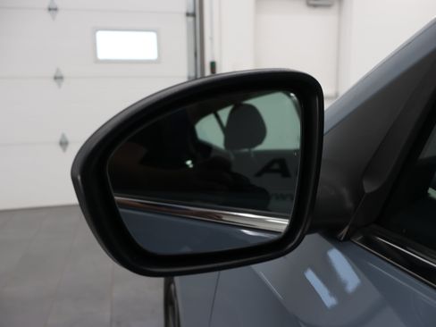 Used 2024 Nissan Sentra SV FWD image 36