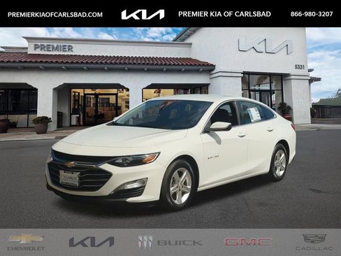 Used 2023 Chevrolet Malibu LT FWD image 1