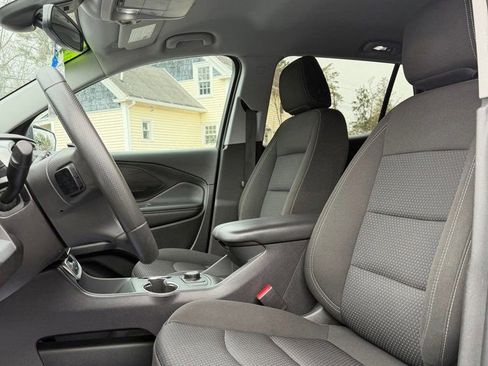 Used 2024 GMC Terrain SLE AWD/4WD image 11