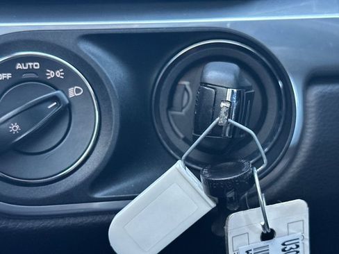 Used 2013 Porsche Boxster Base image 19