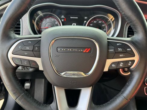 Used 2016 Dodge Charger SXT w/ AWD Premium Group image 24
