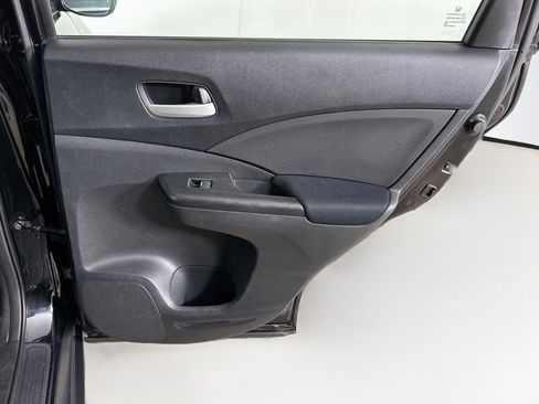Used 2015 Honda CR-V LX image 28