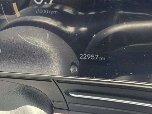Certified 2025 Hyundai Kona SEL FWD image 23