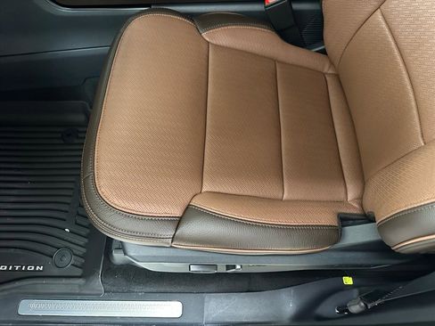 New 2026 Ford Expedition Max King Ranch image 21