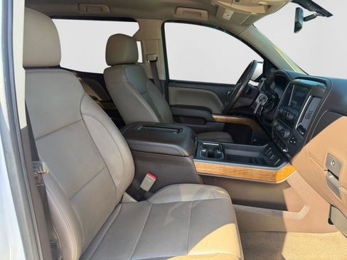 Used 2018 Chevrolet Silverado 1500 LTZ w/ Sport Package image 15