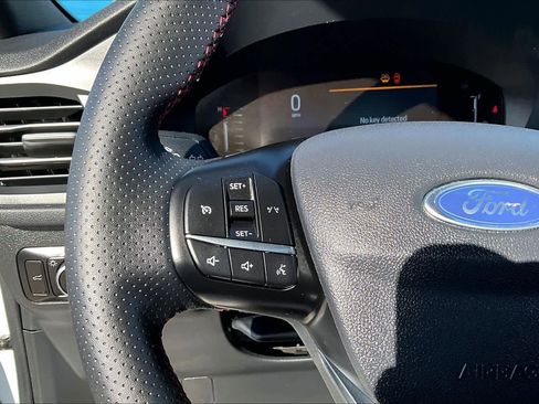 Used 2025 Ford Escape ST-Line image 22