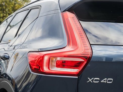 New 2026 Volvo XC40 B5 Plus w/ Protection Package Premier image 7