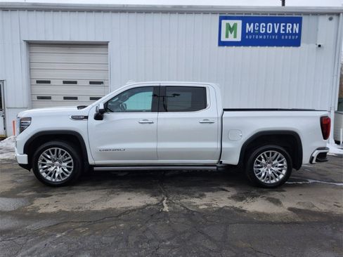 Used 2022 GMC Sierra 1500 Denali image 2